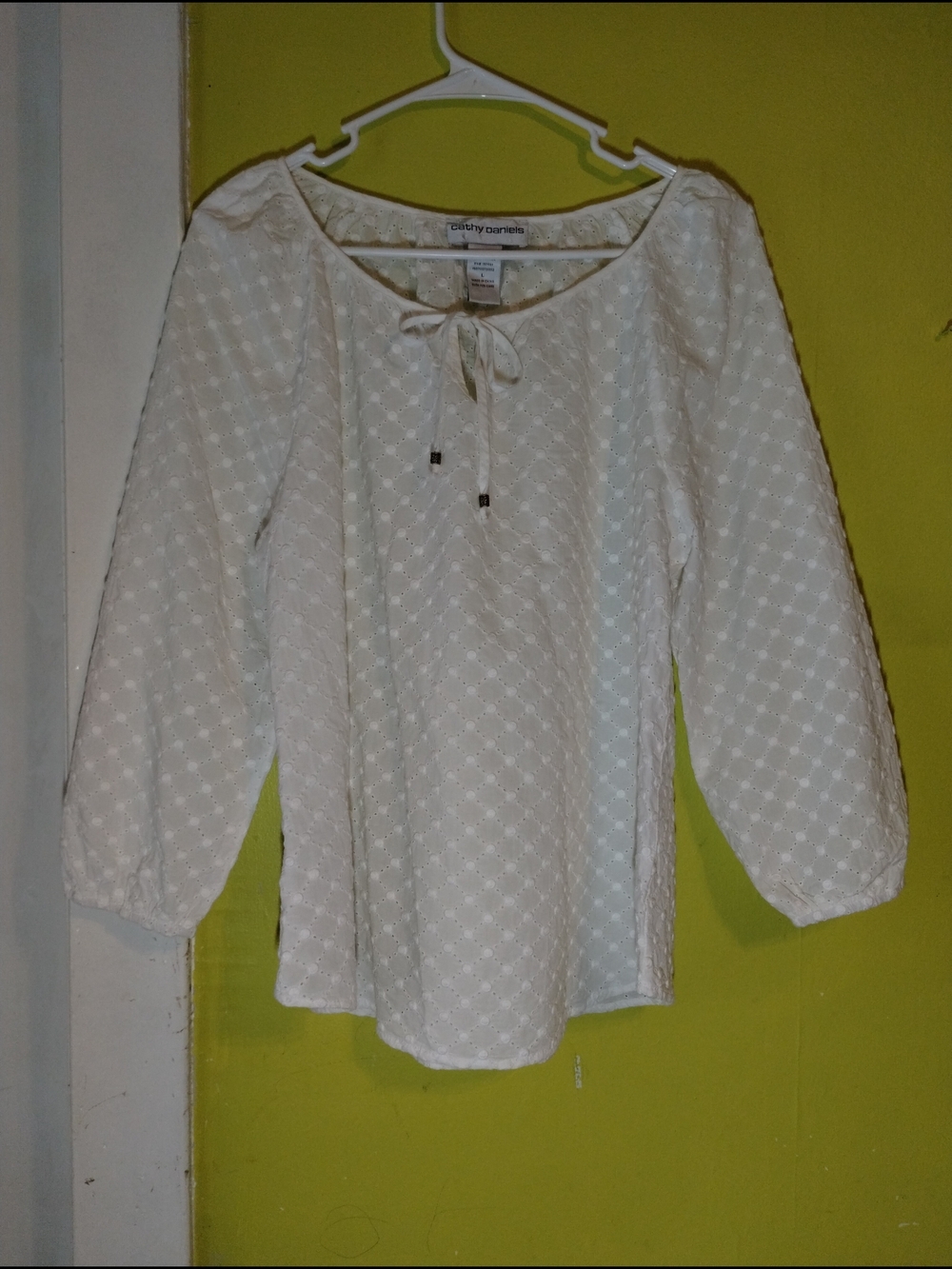 Cathy Daniels White Swiss Dot Tie-Neck Blouse